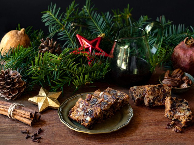 Holiday Brandied Fruit & Nut Bars